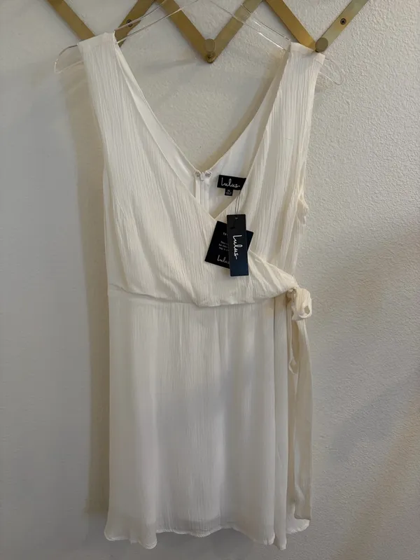 NWT Lulu’s Wonderful Ways White Faux Wrap Skater Dress XL - Image 5