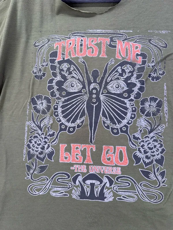 Trust Me Let Go.. The Universe Butterfly Green Top Size L/XL - Image 6