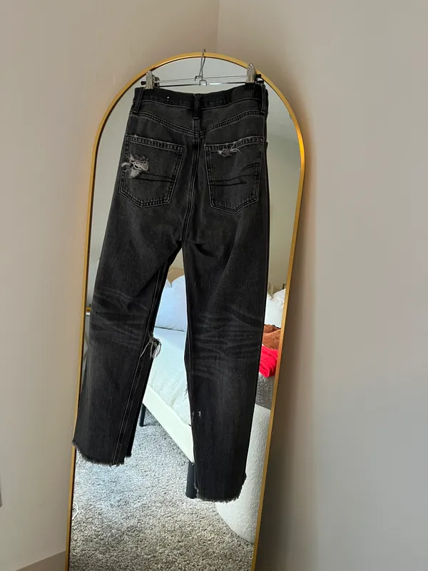 American Eagle Black Distressed High Waisted Relaxed Fit Jeans - Image 4