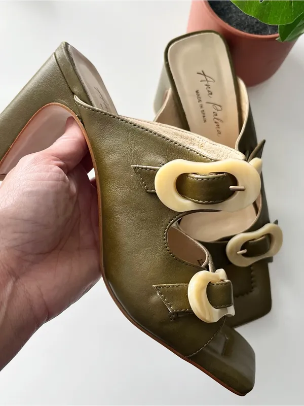 Ana Palma Olive Green Leather Ivory Buckle Block Heel Mules Made in Spain - Image 4