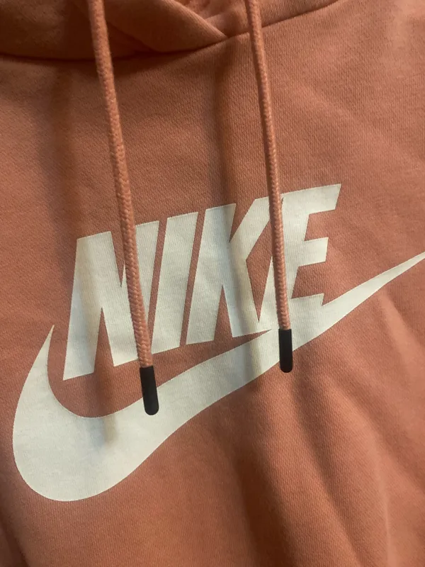 Nike Dri-Fit cropped hoodie  - Image 5