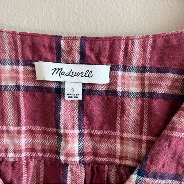 ✨ Madewell‎ V-Neck Button-Down Shirt in Stratfield Plaid Pink Small - Image 4