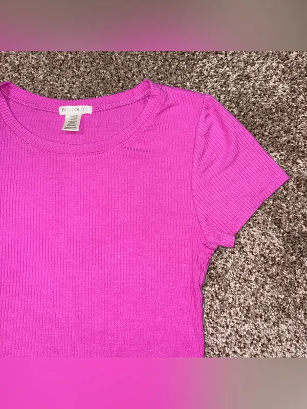 Bozzolo Ribbed Crewneck Short Sleeve Top in Bright Pink - Image 9