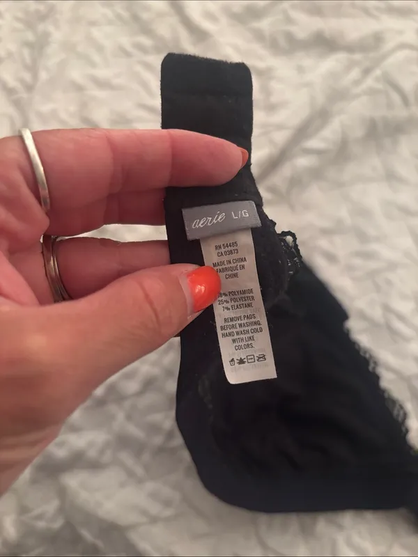 Lace Trim Wireless Bralette in Charcoal Gray - Image 3
