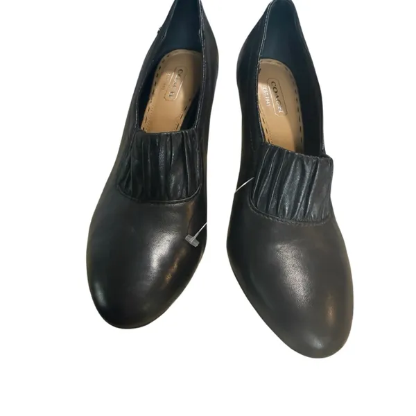 Women's Coach Black Leather Ruched Cone Heel Pumps Size 7.5 - Image 3