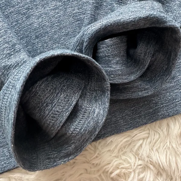 Lululemon Top Long Sleeve Crewneck Heathered Blue - Image 7