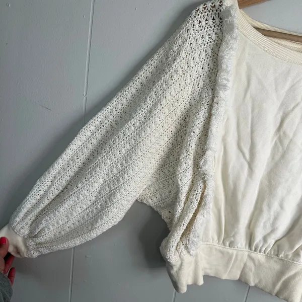 Free People XS Cream Faff and Fringe Pullover Crochet Sleeve Boho Top - Image 5