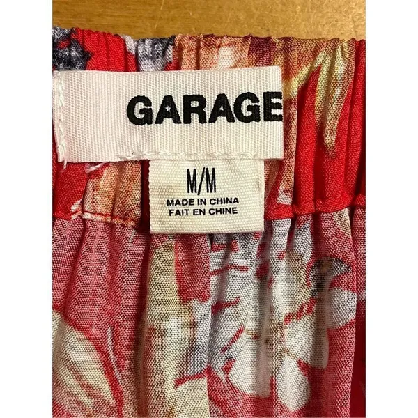 Garage Red Floral Skirt Size Medium Pockets (3644) - Image 5
