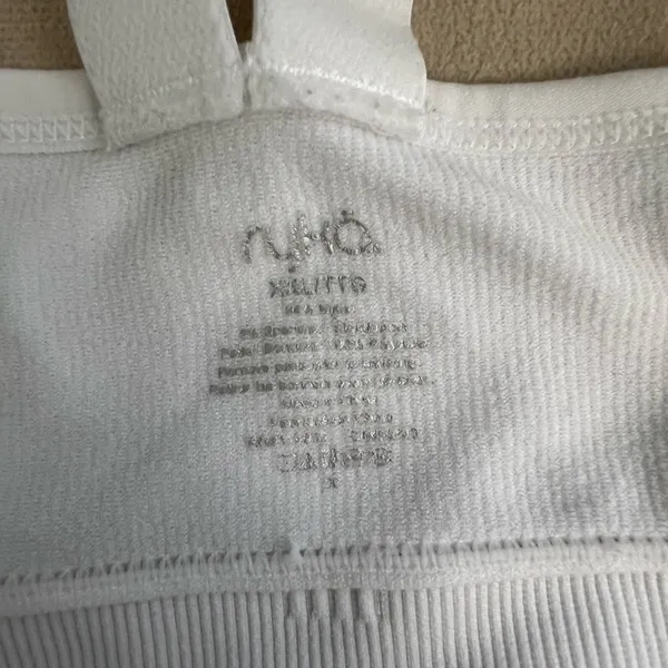 🏃‍♀️ Ryka Seamless Racerback Sports Bra – White – Size XL 🏃‍♀️ - Image 3