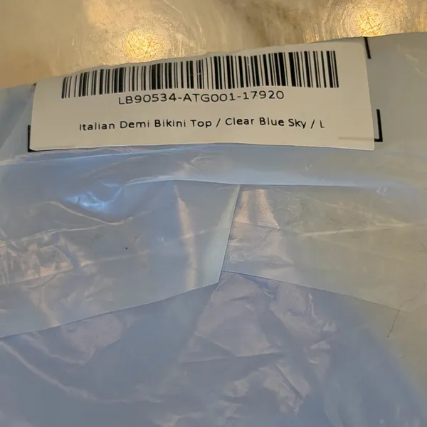 NWT Quince Women's Italian Demi Bikini Top Clear Blue Sky Size Large - Image 8