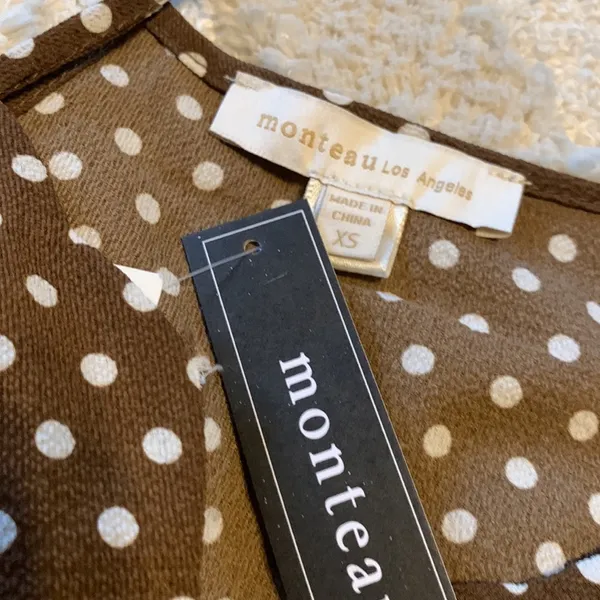 NWT Monteau Los Angeles Polka Dot Peplum Top - Image 3