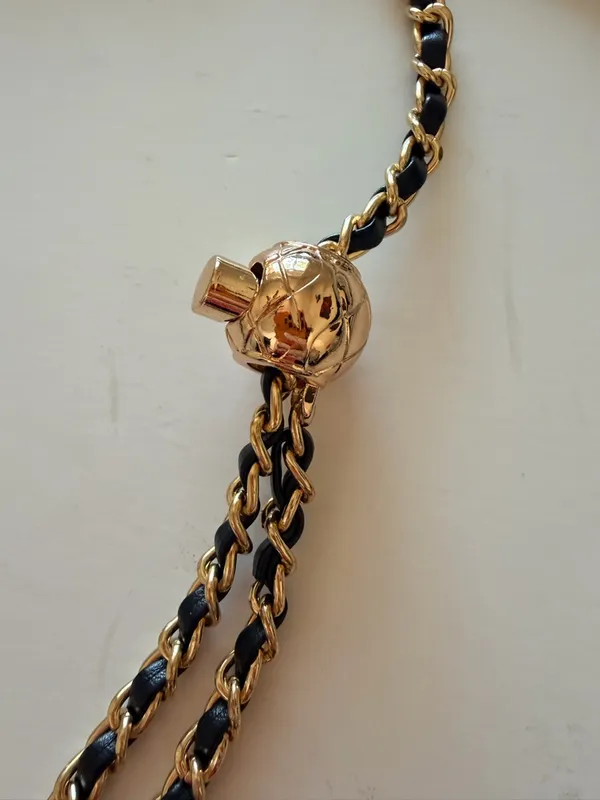Metal chain and insert for bags/wallets to convert as a crossbody, adjustable - Image 4