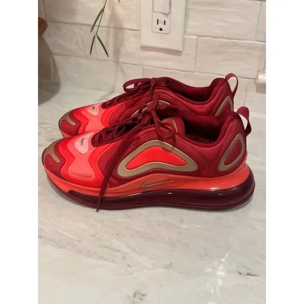 Nike Air Max 720 Sneaker Women's 8 / Youth 6.5 Red Gold Team Red Hot Punch - Image 4