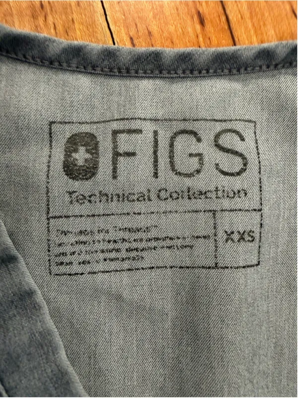 FIGS Casma Scrub Top XXS Grey Heather V-Neck Technical Collection Short Sleeve - Image 7