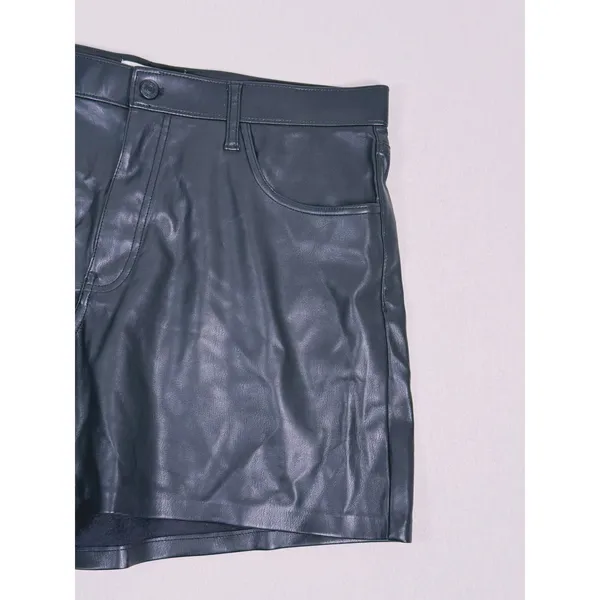 Abercrombie & Fitch Curve Love Vegan Leather Dad Shorts Size 32 Black Biker Moto - Image 7