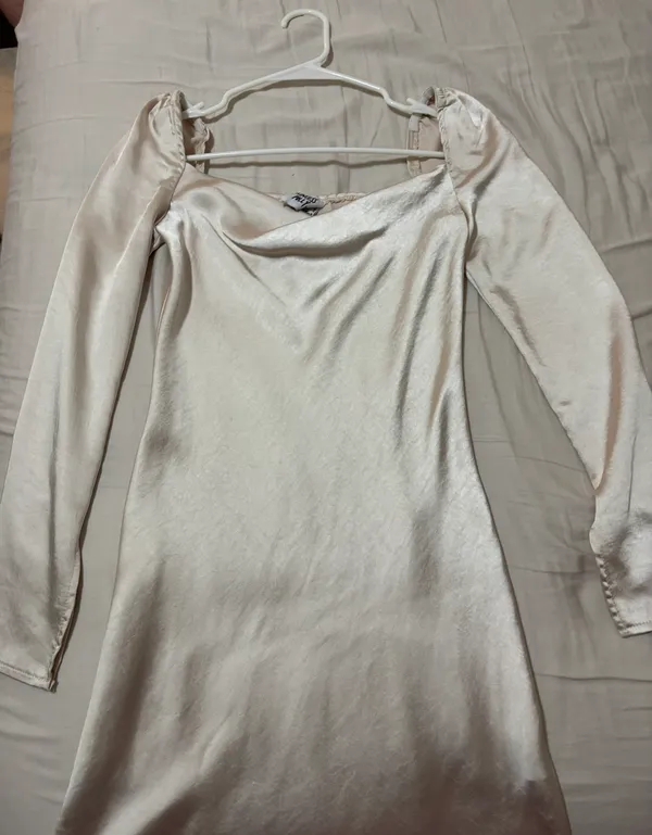 Princess Polly Star Power Mini Dress Champagne - Image 5