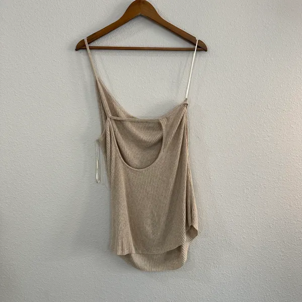 Beach One Shoulder Open Back Ribbed Tank - Image 4