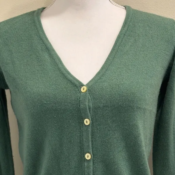 Clueless Movie Merch Sage Green Cropped V-Neck Button Front Cardigan Sweater XS - Image 2
