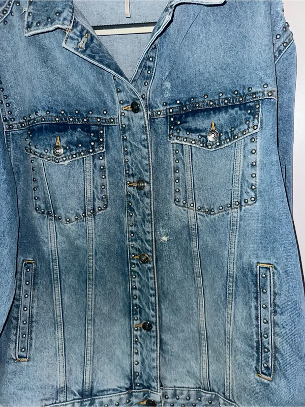Free People Studded Denim Trucker Jacket $148 MSRP - Image 11