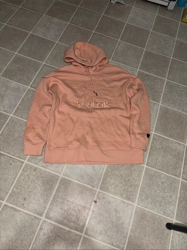 Reebok large logo Hoodie with Pocket Dusty Coral Size M - Image 3