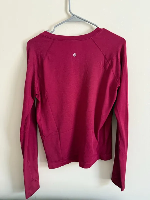 Lululemon Long Sleeve Swiftly Tech  - Image 5