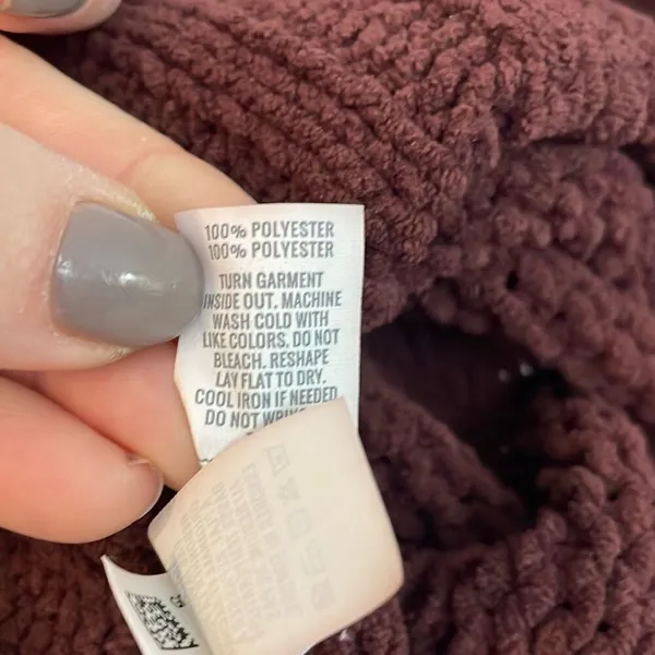 Aerie burgundy chunky knit cozy turtleneck sweater small - Image 5
