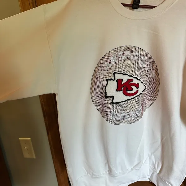NFL Kansas City Chiefs football sweatshirt! Rhinestone bling unisex size large! - Image 3