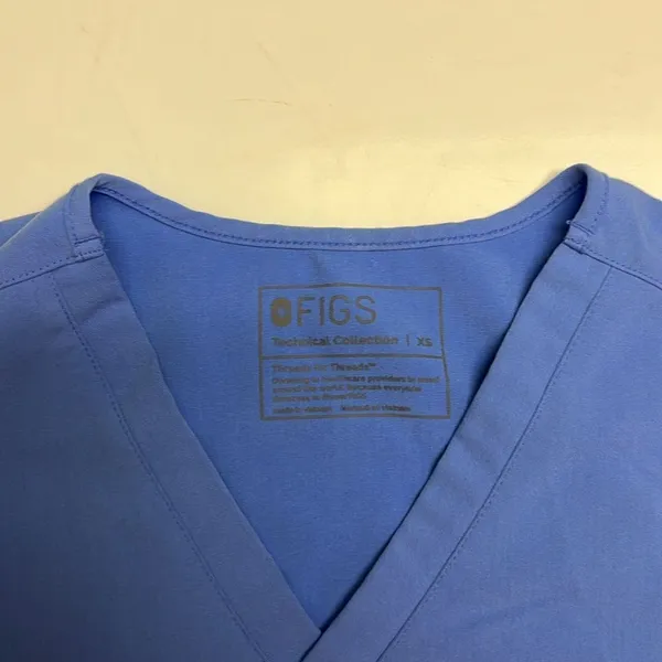 FIGS Technical Collection Blue Short Sleeve PO 2771 Medical Scrub Shirt-XS - Image 10