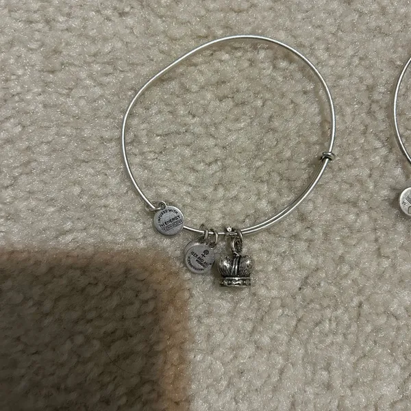 925 Sterling Silver Alex And Ani "King's Crown" Expandable Bangle Bracelet - Image 2