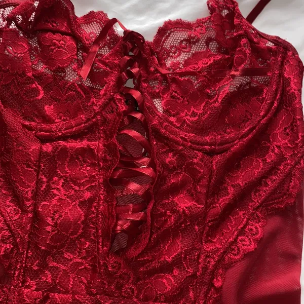 NWT Lace Chemise Red Size M - Image 2