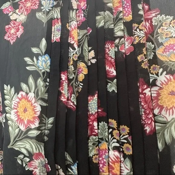 Pink Rose Floral Long Sleeve Pleated Blouse - Image 8