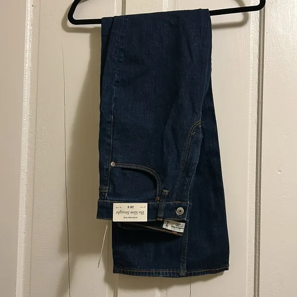 Abercrombie & Fitch The Slim Straight Ultra High Rise Jeans, 28, NWT - Image 7