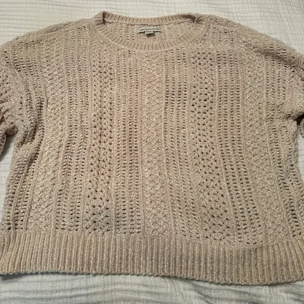 American Eagle Outfitters Sweater - Size M - Image 4