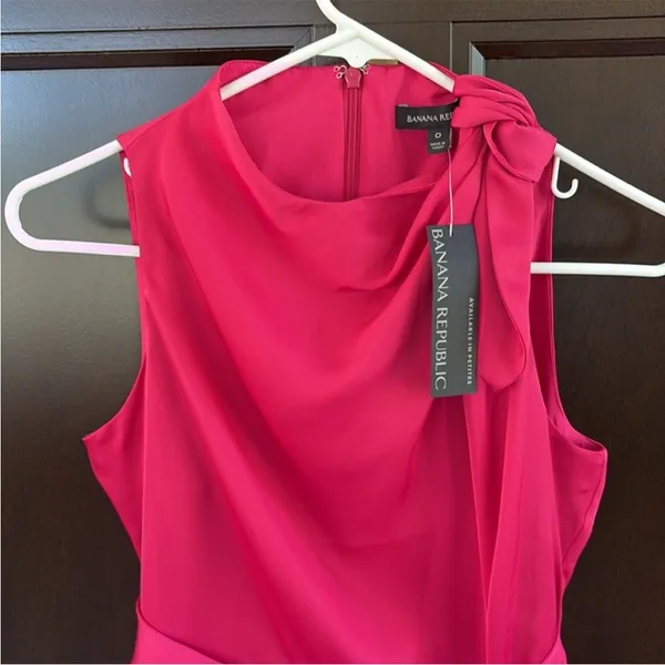 NWT Banana Republic Tie Neck Sleeveless Sheath Midi Dress Fuchsia size 0 - Image 2