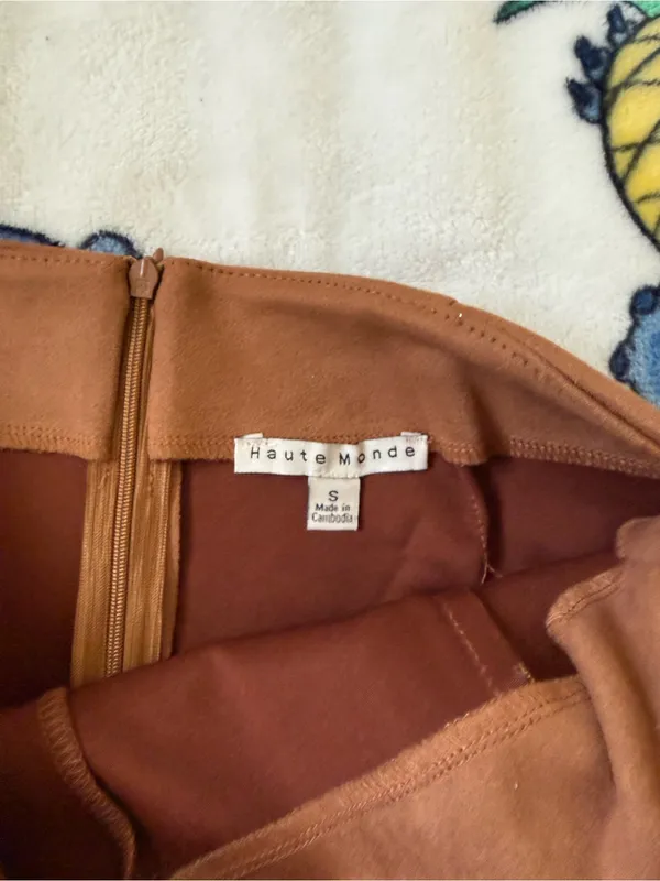 Haute Monde Size S Brown Faux Suede Wrap Mini Skort Gold Ring Zip Western Boho - Image 6