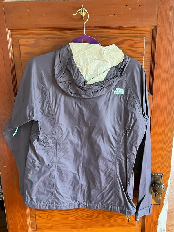 The North Face Women ZIP Up Jacket - Image 2