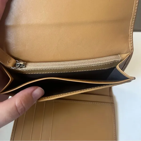 Vintage Coach Leather Tri Fold Card Holder Wallet Tan Camel 5.5”x4” - Image 6