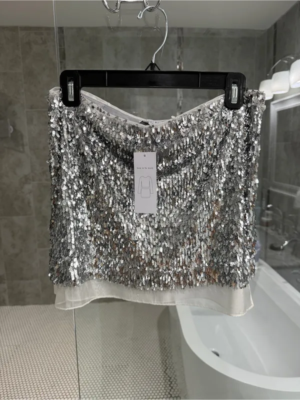 Gianni Bini Silver Sequin Mini Skirt w/Organza - Women Size 6 *NWT - Image 2