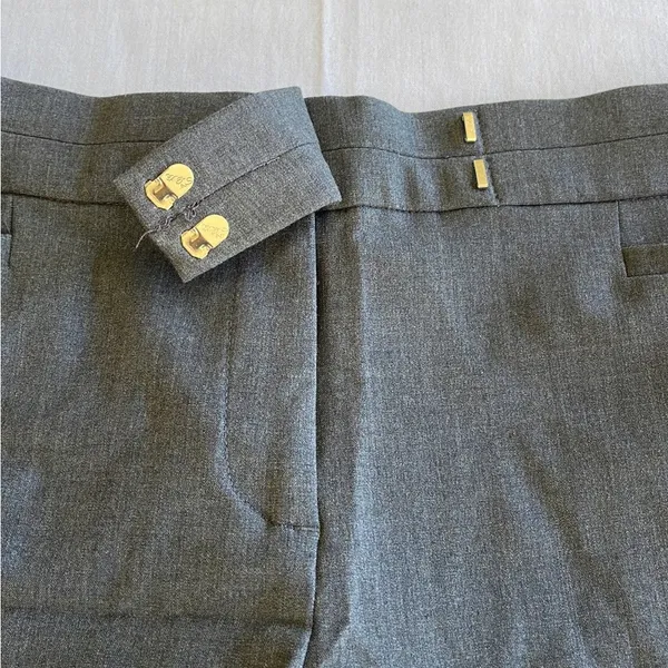 JM collection zipper closure dress pant. Size 12 petite - Image 6