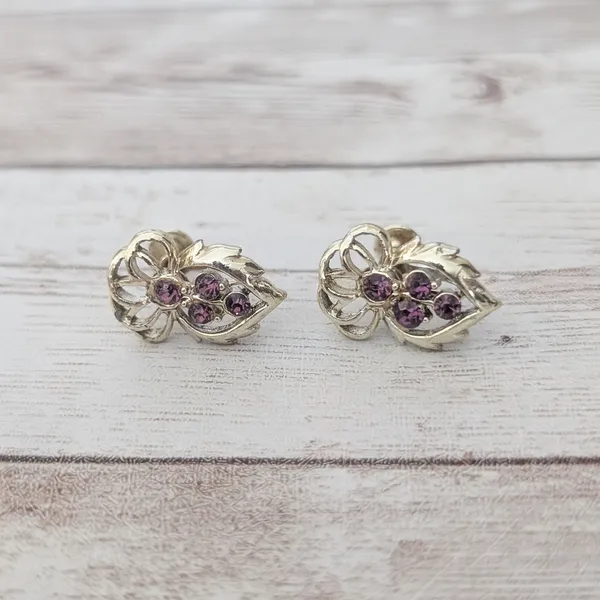 Vintage Screw On Earrings Gold Tone with Purple Gems - Gold Tone Chipping - Image 4