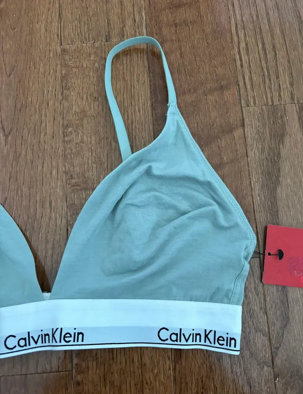 Calvin Klein NWT Women's Modern Cotton Lightly Lined Triangle Wireless Bralette - Image 2