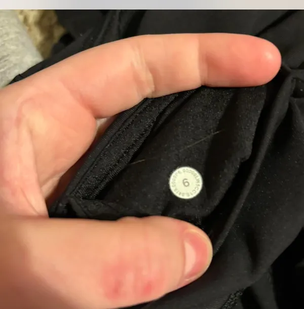 Lululemon black mesh leggings - Image 3
