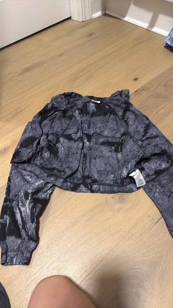 Gymshark Top - Image 3