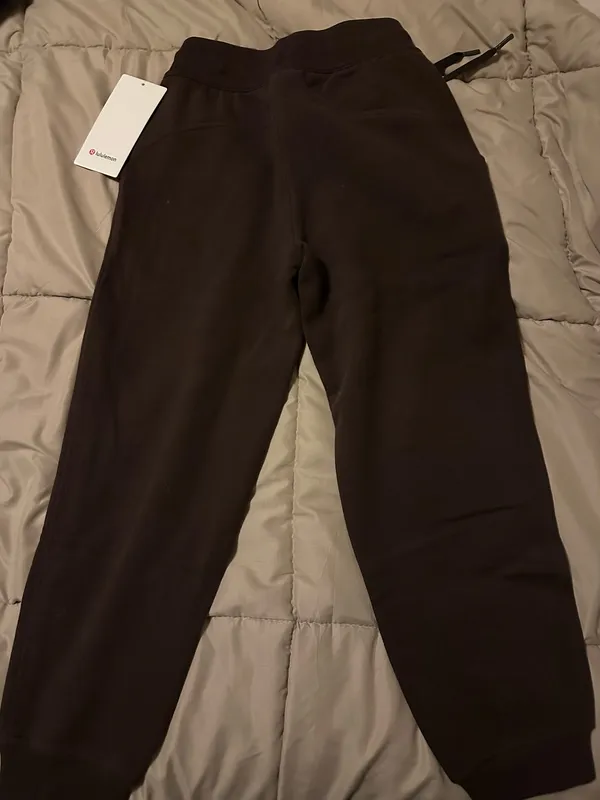 Lululemon Scuba Joggers - Image 5