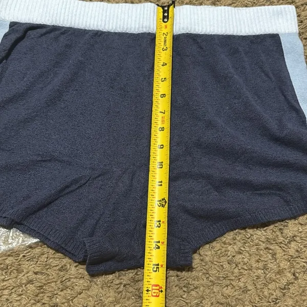 Aerie shorts - Image 2