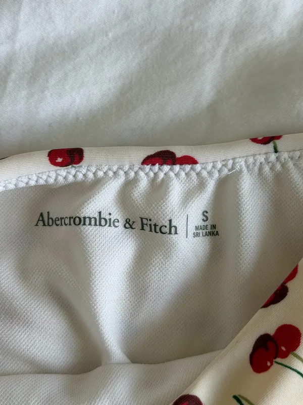 Abercrombie & Fitch curve love ruched underwire top and mid rise bikini bottoms - Image 7
