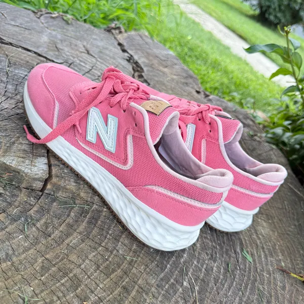 New Balance Fresh foam X-70 women shoes size 8 - Image 3