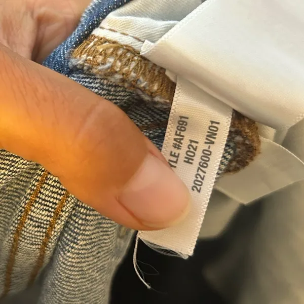 Madewell The Perfect Vintage Jean in Ainsworth Wash - Image 6