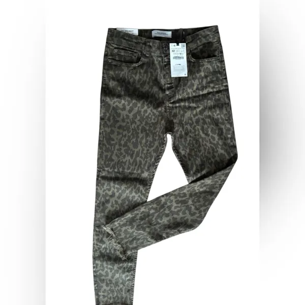 Zara High Waisted Leopard Print Slim Fit Skinny Leg Ankle Jean 10X27 Mob Life - Image 4