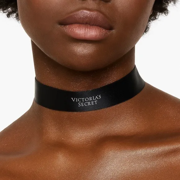RARE Vintage Victorias Secret Black Satin Logo Choker Necklace One Size - Image 2